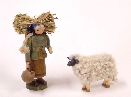 Gotthard Steglich Bäuerin Arbeitstracht mit Schaf 