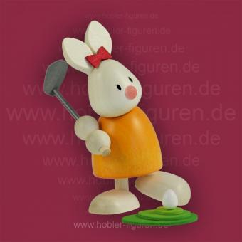 Hobler Osterhase Kaninchen Emma beim Golf Abschlag 